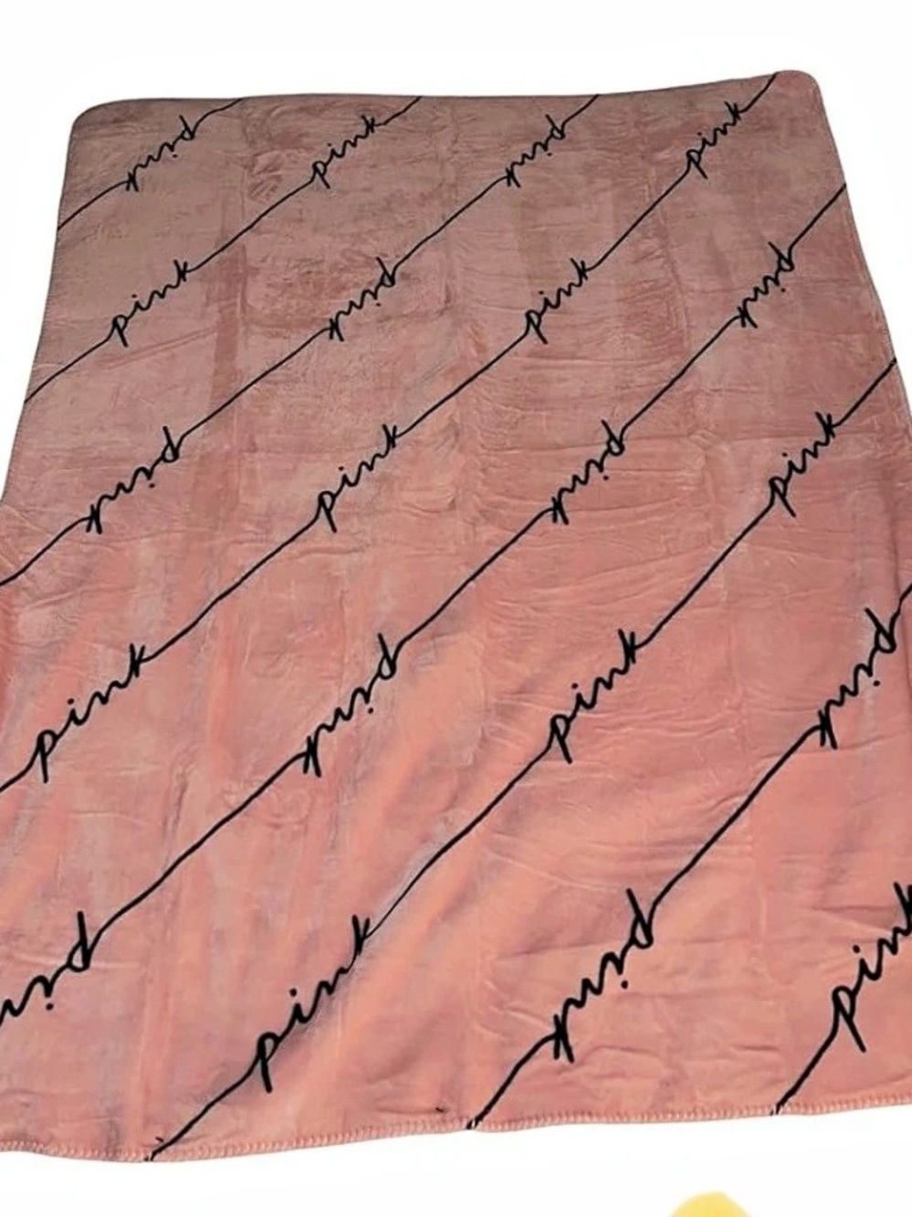 Victoria's Secret Pink & Black Plush Throw Blanket NWT